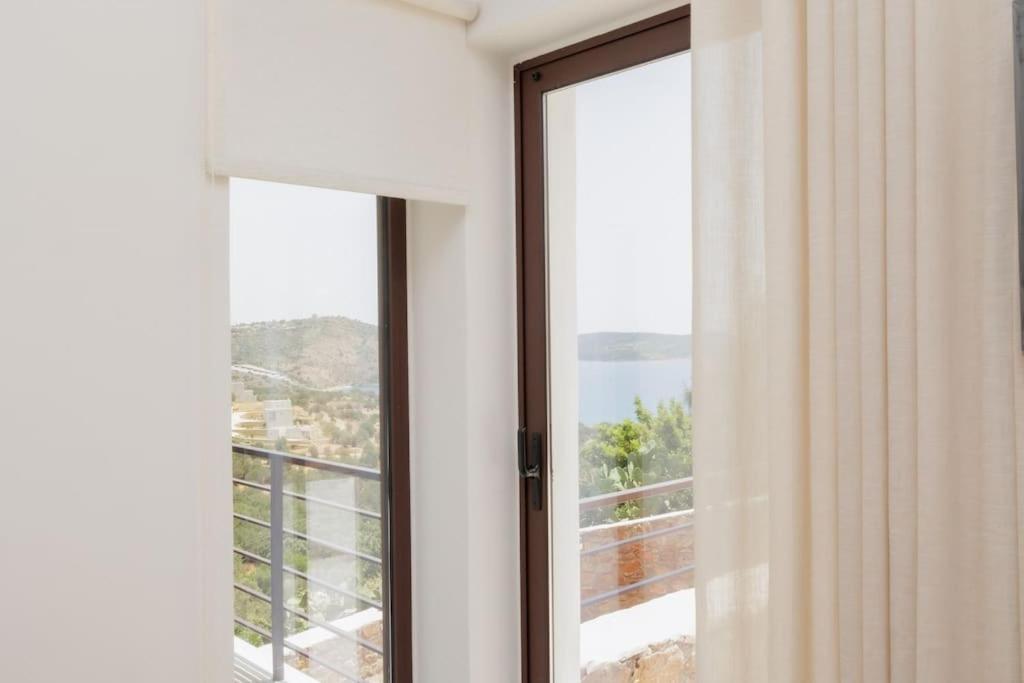 Elaida- Πολυτελής Βίλα-Θέα Θάλασσα, Μάνη Skoutarion Exterior photo